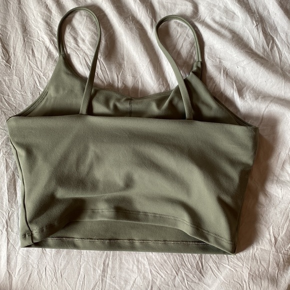 Crop tank top - Picture 2 of 4